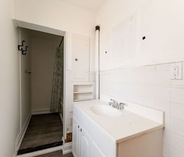 For Lease - 1610 Dundas Street Unit# 2, Whitby, Ontario - Photo 4