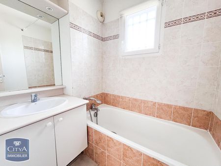 Location Appartement 2 pièces 43m² CARCASSONNE 11000 - Photo 3