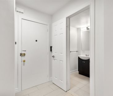 Condo for rent, Montréal (Le Sud-Ouest) - Photo 3