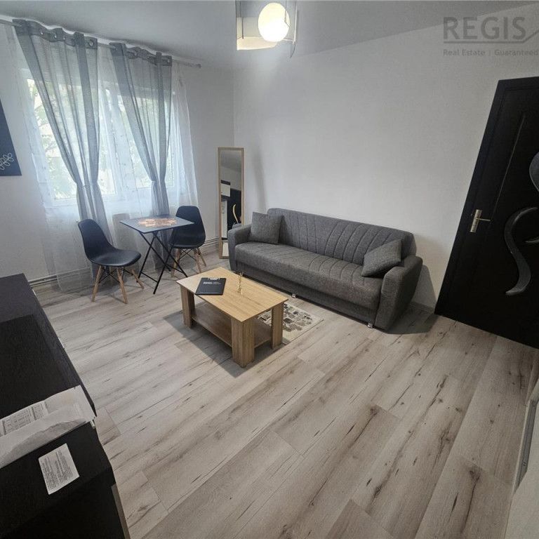 Apartament 2 camere Florilor cu parcare - Fotografie 1