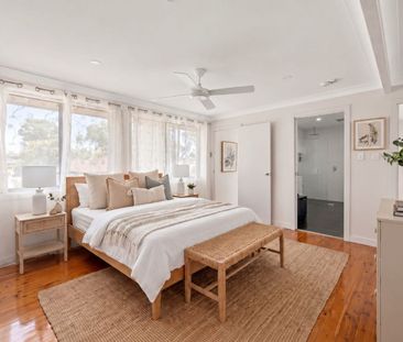 Modern 2-Bedroom Flat with Private Access – Prime Location! - Photo 2