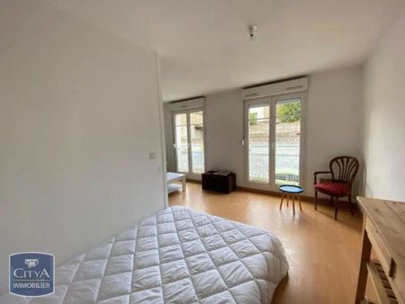 Appartement à louer 1 pièce 33.33m² - Photo 2