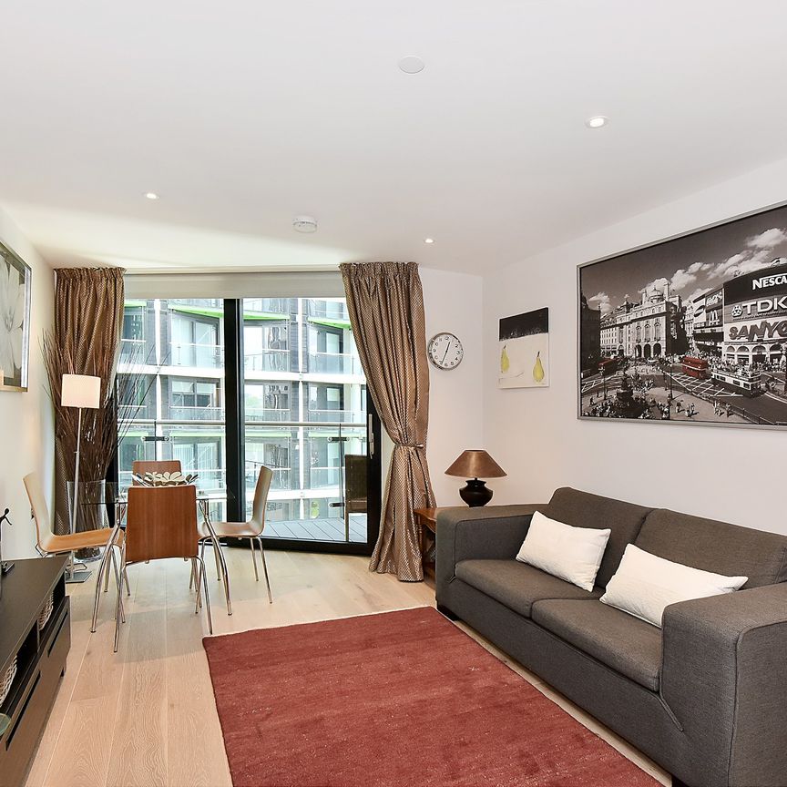 Riverlight Quay, London, SW11 - Photo 1