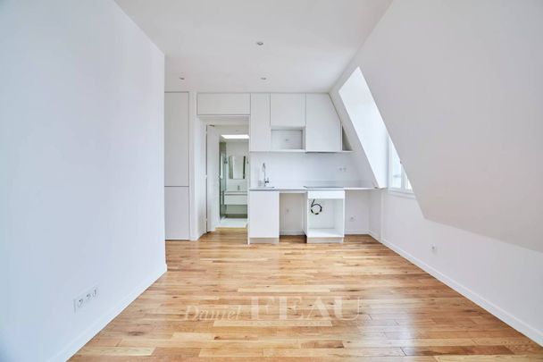 Location appartement, Paris 15ème (75015), 2 pièces, 31.18 m², ref 86214492 - Photo 1