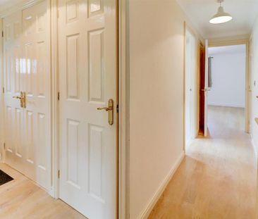 2 bedroom flat to rent - Photo 6