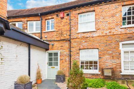 1 bed flat to rent in London End, Beaconsfield, HP9 - Photo 4