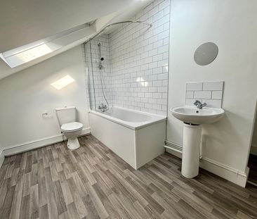 2 Bed Flat, Overnhill Road, BS16 - Photo 6