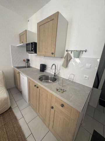 Appartement 1 pièce(s) 16.61 m² - Photo 2