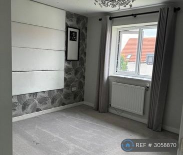 3 bedroom detached house to rent - Photo 6