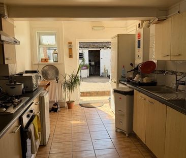 Room in a Shared House, Belgrave Road, E13 - Photo 6