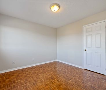 For Lease - 126 Largo Crescent, Vaughan, Ontario - Photo 4