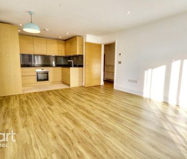 2 bedroom flat to rent - Photo 3