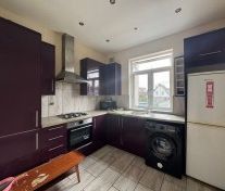 2 bed Maisonette for Rent - Photo 6