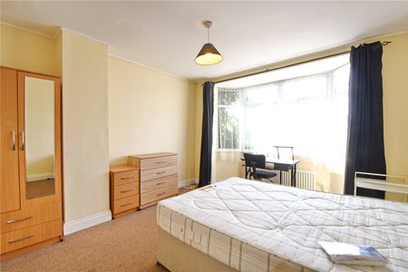 Filton Avenue - Photo 2