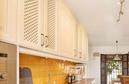 Luxury Townhouse for rent in Nueva Andalucia, Spain - Photo 2