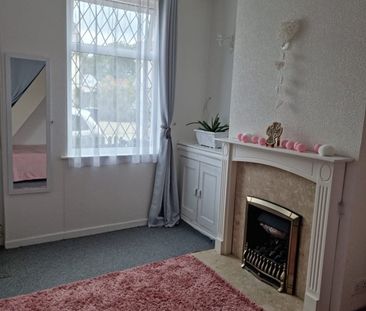 2 Bed Terraced House, Holywell Road, LE2 - Photo 6