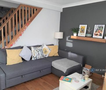 3 bedroom terraced house to rent - Photo 1