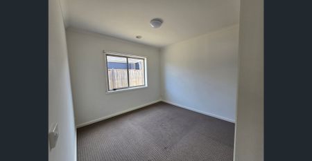 Luxury & Spacious Four Bedrooms Home Available! - Photo 4