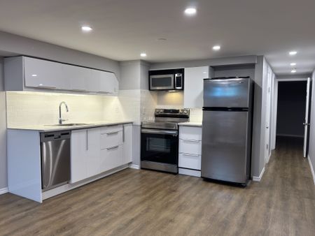 For Lease - 39 Davis Road Unit# Bsmnt, Aurora, Ontario - Photo 2