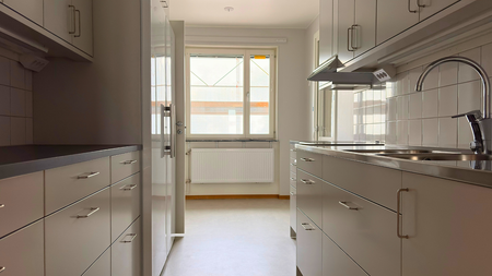 Vita Liljans Väg 54, Bredäng - Foto 5