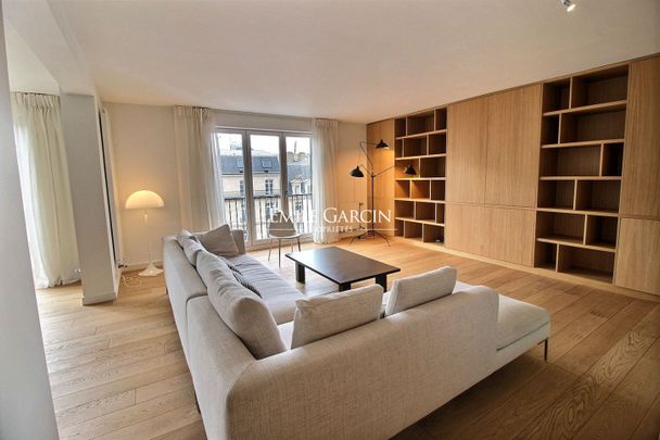 APPARTEMENT MEUBLÉ 3 CHAMBRES 150m² PARIS 8EME - AVENUE MONTAIGNE - Photo 1