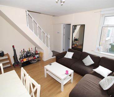 Room For Rent King Street, Pontypridd - Photo 1