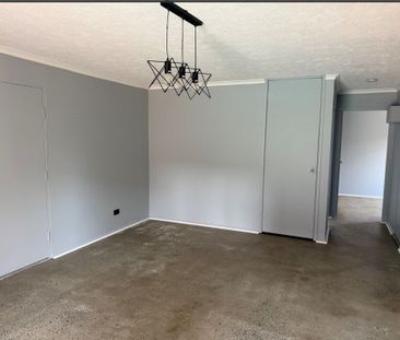 VERY CONVENIENTLY LOCATED & CLOSE TO EVERYTHING! - Photo 2