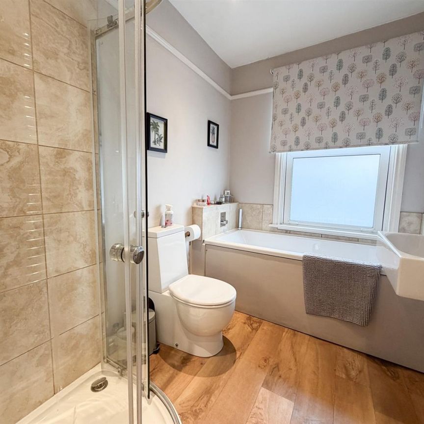 Victoria Terrace, Cheltenham GL52 6BN - Photo 1