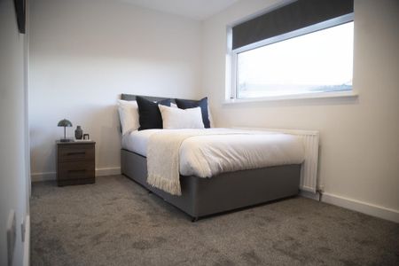 3 bedroom terraced house to rent - Photo 3