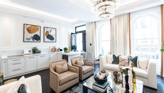 Prince Of Wales Terrace, Kensington, London - Photo 1