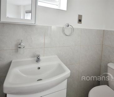 1 bedroom property to rent - Photo 3