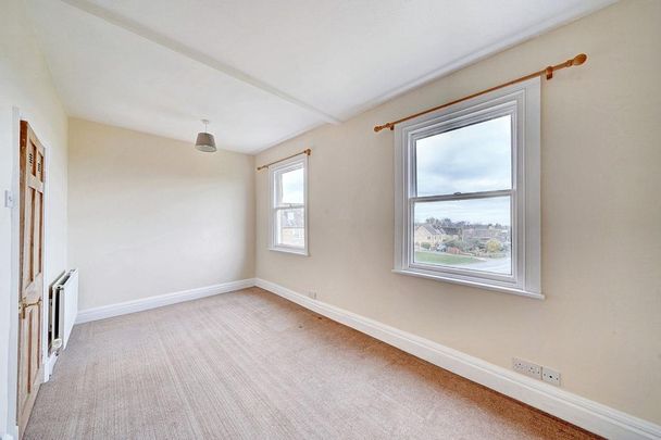 3 bedroom detached house to rent - Photo 1