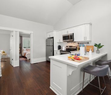 For Lease - 47 Burlington Street, Hamilton, Ontario - Photo 4