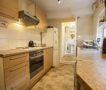 4 bedroom house to rent - Photo 1