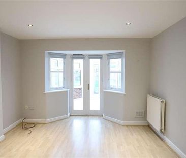 The Anchorage, Lymm, WA13 - Photo 1