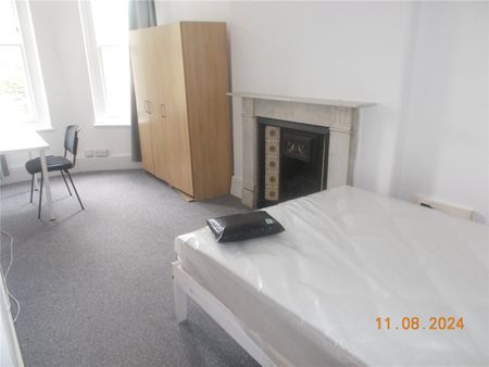 Student Properties to Let - Photo 4