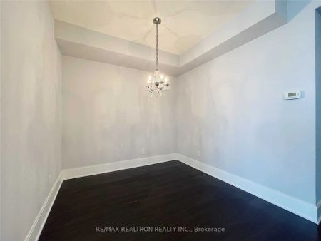 25 Broadway Avenue #2106 - Photo 4