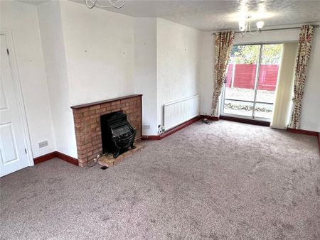 3 bedroom end of terrace house to rent - Photo 3