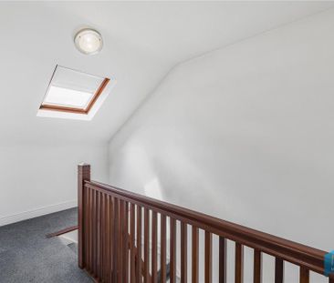 5 bedroom end of terrace house to rent - Photo 4