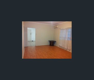 Sunnybank Central - 3 Bed Room House -Walk distance to all you need - Photo 1