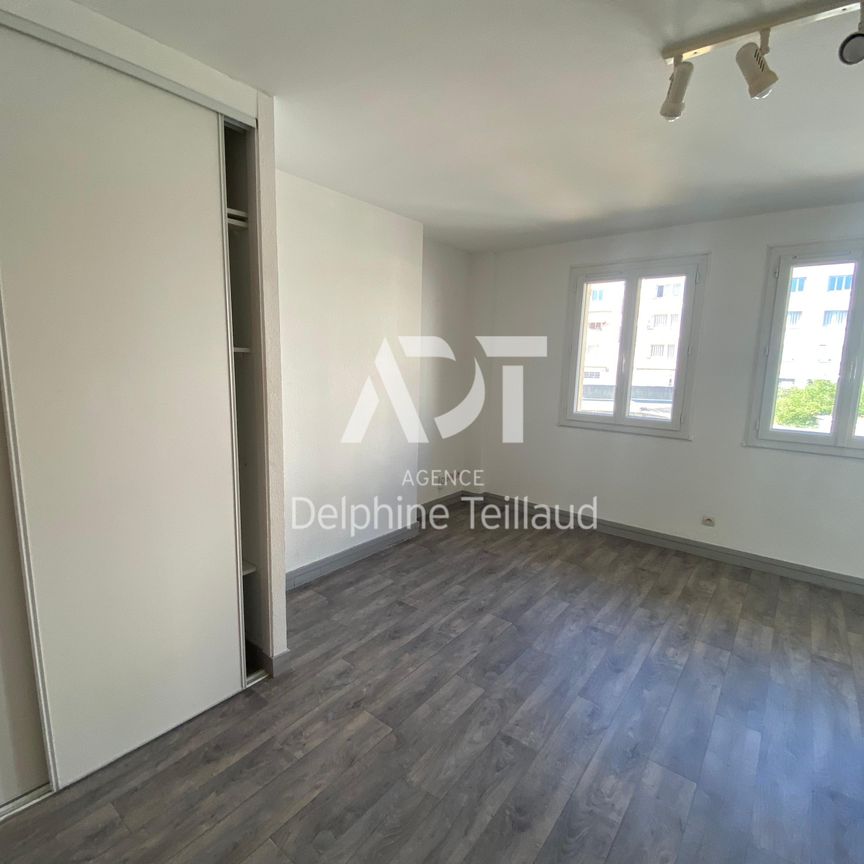 Location Appartement 1 pièce 20m² GRENOBLE 38000 - Photo 1