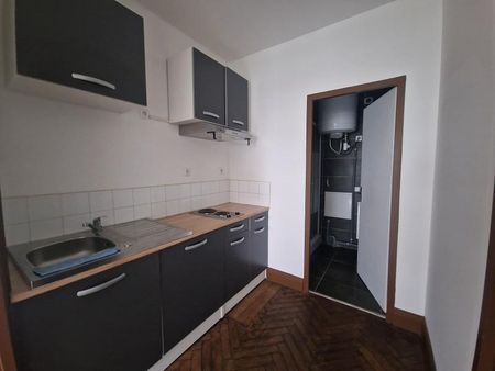 Appartement à Louer à FACHES THUMESNIL 520 € - Photo 2