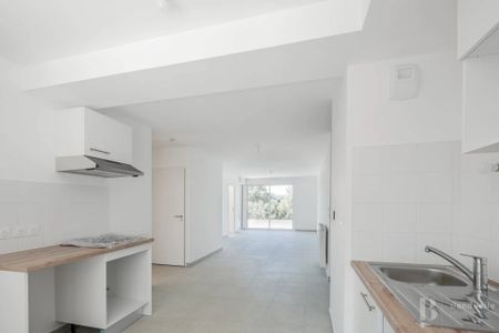 Rental Apartment Bordeaux Saint-Jean - Photo 5