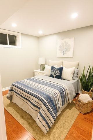 For Lease - 97 Clearmeadow Boulevard, Newmarket, Ontario - Photo 4