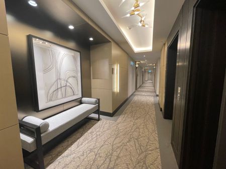 For Lease - 1 Edgewater Drive Unit# Ph20, Toronto, Ontario - Photo 3