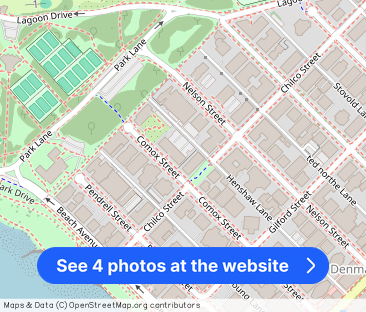 The White House - Photo 1