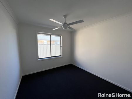 79 Correa Street, Munno Para, SA 5115 - Photo 4