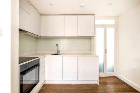 Ledbury Road, W11 - Photo 3