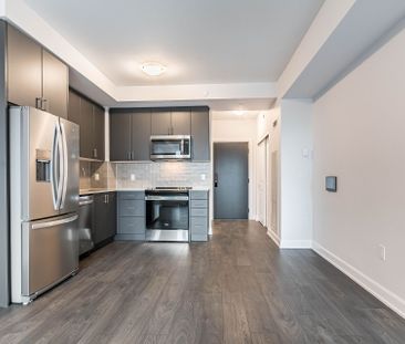 For Lease - 3200 William Coltson Avenue Unit# 626, Oakville, Ontario - Photo 3