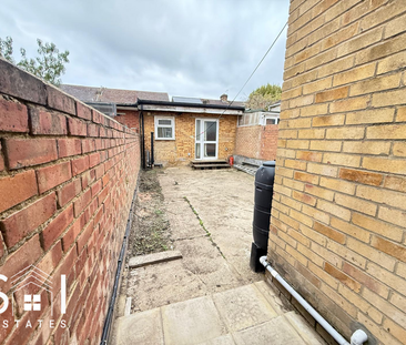 5 bedroom terraced house to rent - Photo 5